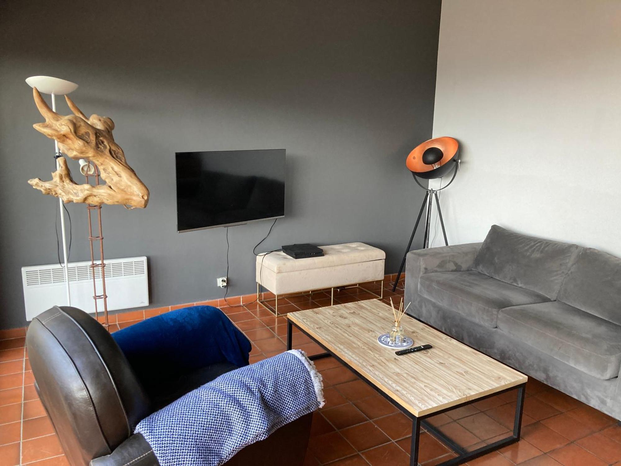 T2 Traversant Avec Une Grande Terrasse Et Piscine Cagnes-sur-Mer Zewnętrze zdjęcie